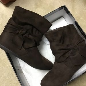 Rampage Beckett Boots Faux Suede Size 6M